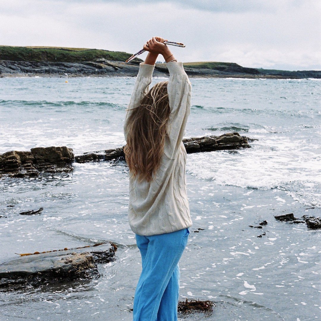 I'm Here to Paint a Picture and Make You Look Flawless: A blog about my passion and love for the arts. - Cliodhna Doherty Art